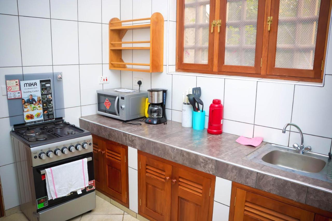 V-Szameitat Homes Диани Бийч Екстериор снимка